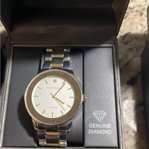 Men van Heusen watches $18 each